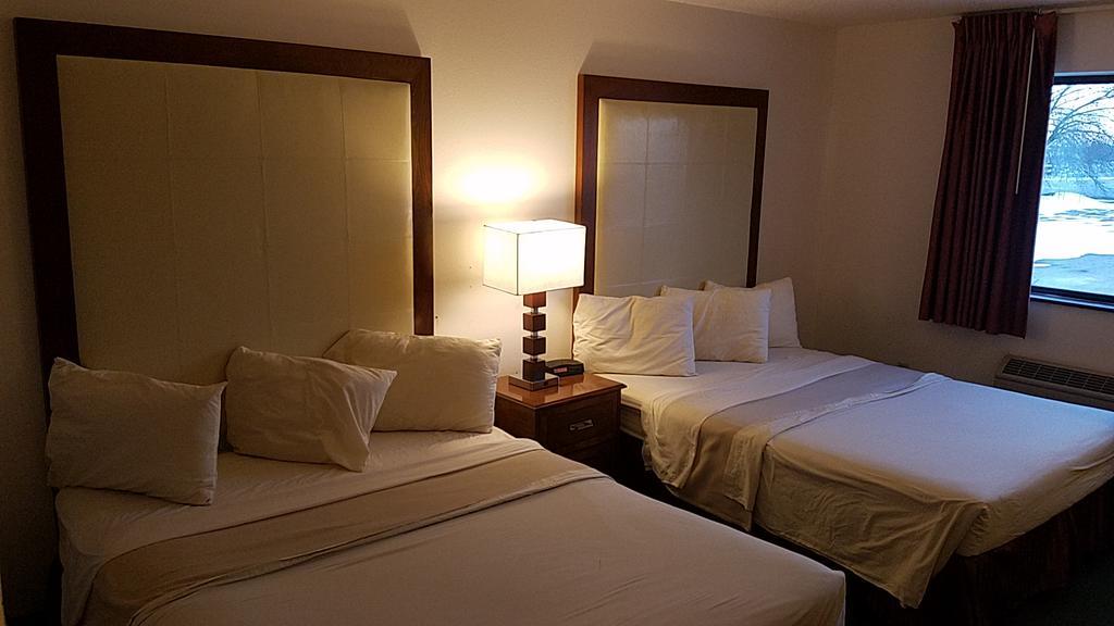 Americas Best Value Inn Zumbrota Exterior foto