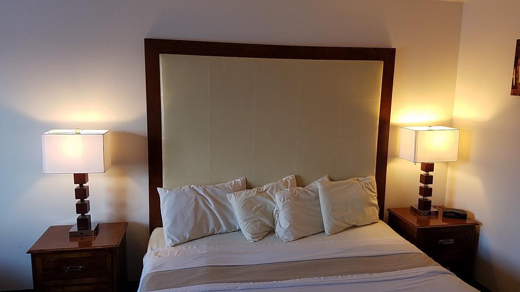 Americas Best Value Inn Zumbrota Exterior foto