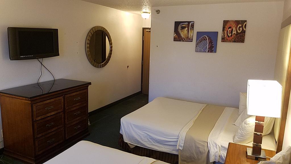 Americas Best Value Inn Zumbrota Exterior foto