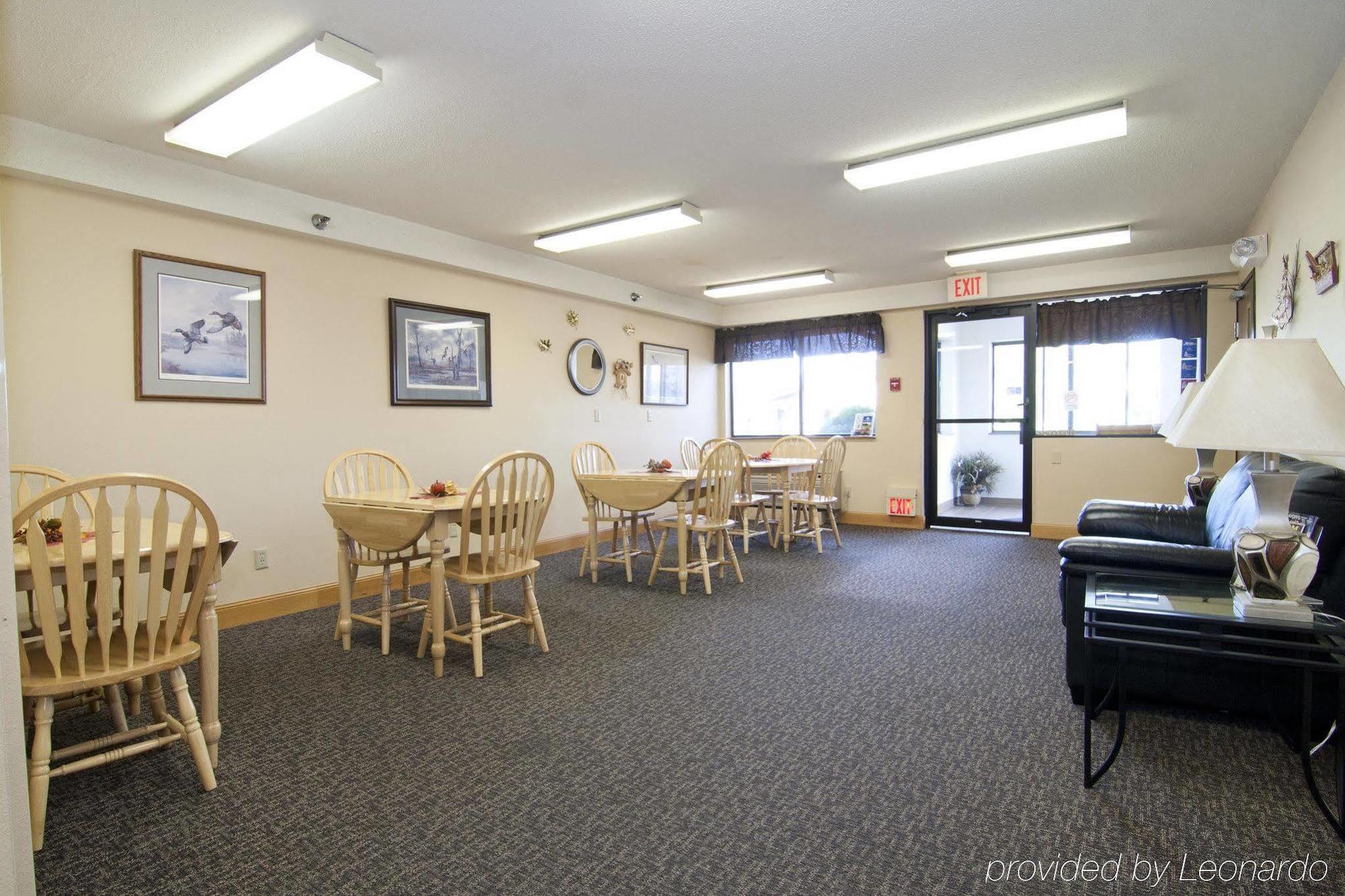 Americas Best Value Inn Zumbrota Restaurante foto